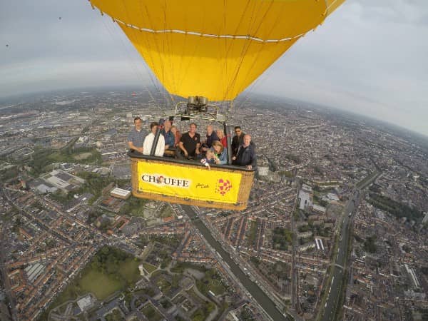 Een ballonvaart met de Chouffe ballon over hartje Gent is een geweldige beleving dankzij Filva Ballonvaarten.